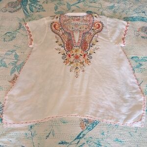 JOHNNY WAS WORKSHOP FLORAL EMBROIDERED TOP